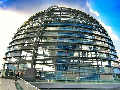 Foto de la cúpula del Reichstag de Berlín